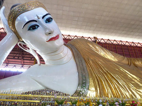 chùa Phật nằm – Kyauktatgyi